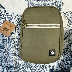 thread carryon bag